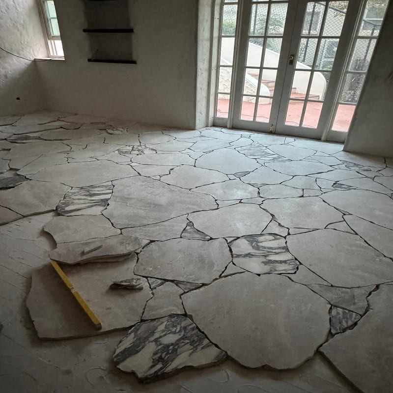 Irregular Random Broken Pattern Limestone Limestone slab by Sun Young Stone