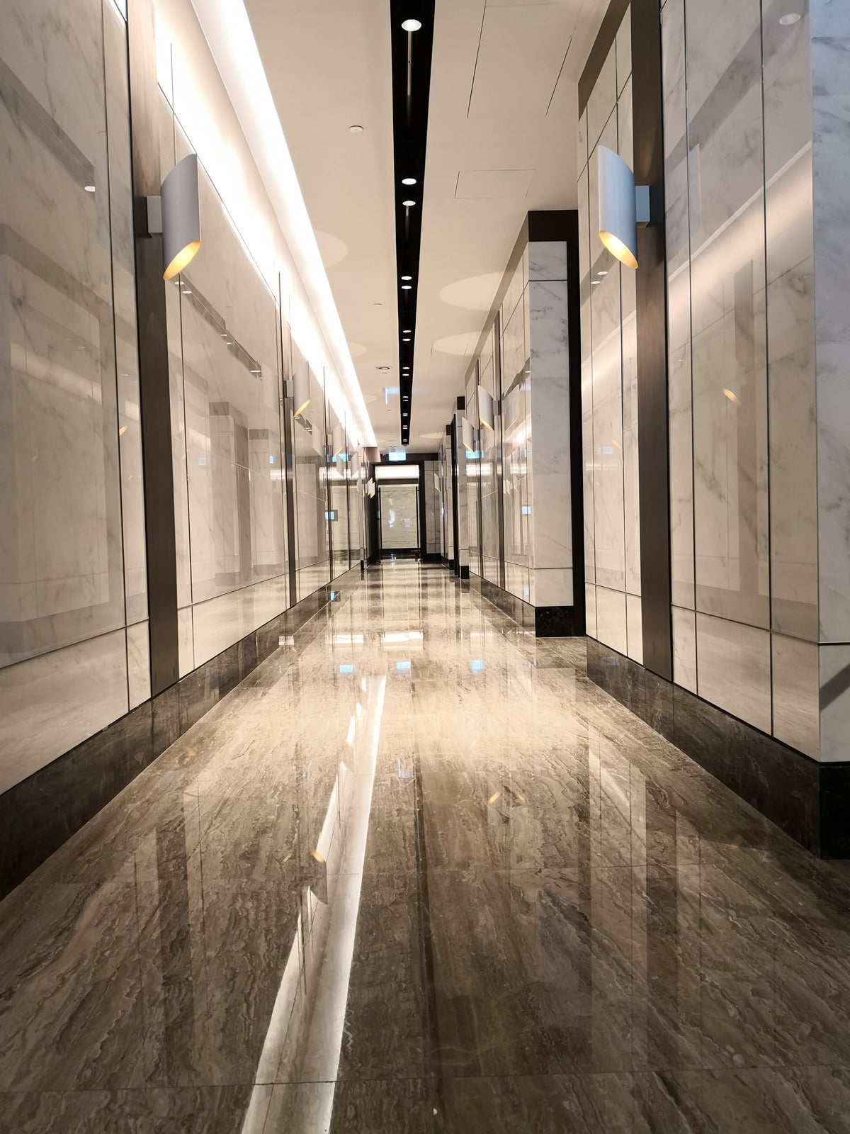 Hong Kong Football Club, Hong Kong — White Marble, Brown Marble supplied and fabricated by Sun Young Stone (view 3)