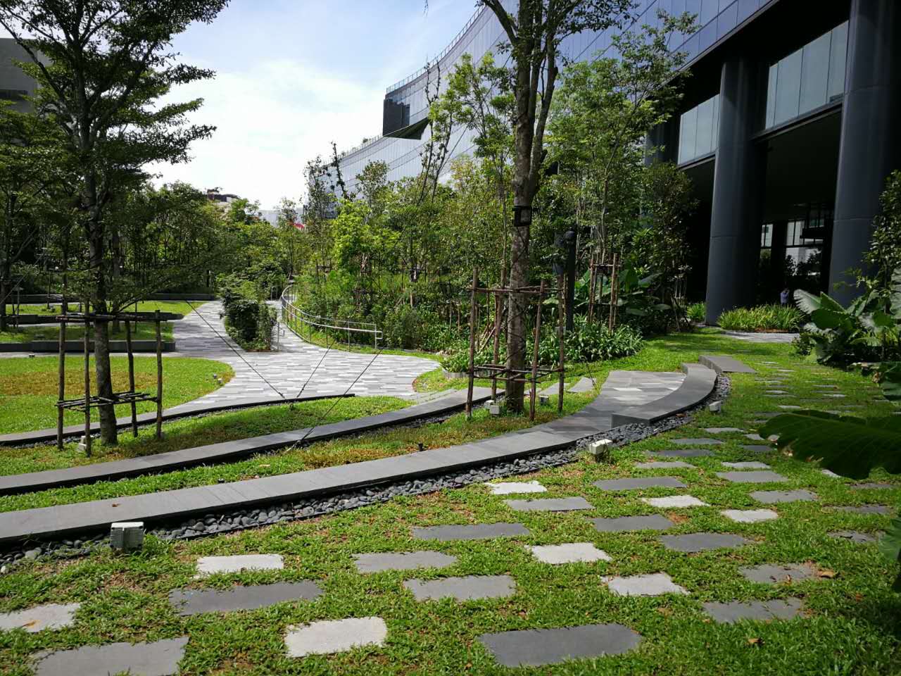 Mapletree Business City II, Singapore — Granite Pavers, Solid Granite Benches supplied and fabricated by Sun Young Stone (view 5)
